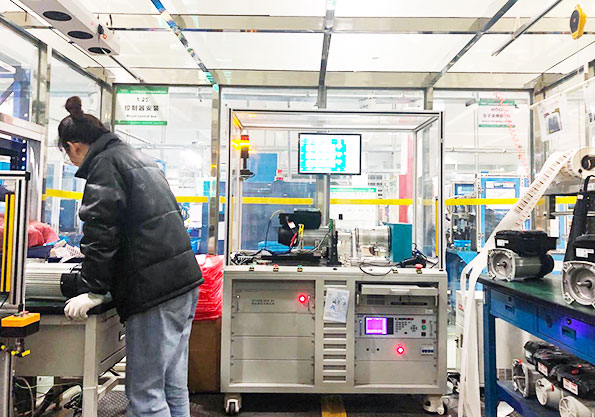 艾普智能—水泵無刷電機加載測試系統 艾普智能—水泵無刷電機加載測試系統