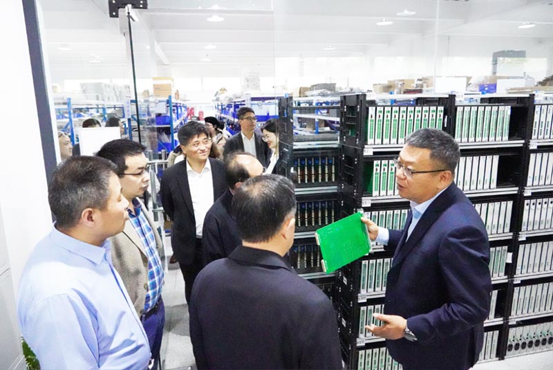 深化合作丨中國電器工業(yè)協(xié)會微電機(jī)分會八屆四次理事會一行到艾普智能參觀交流—AIP艾普 深化合作丨中國電器工業(yè)協(xié)會微電機(jī)分會八屆四次理事會一行到艾普智能參觀交流—AIP艾普