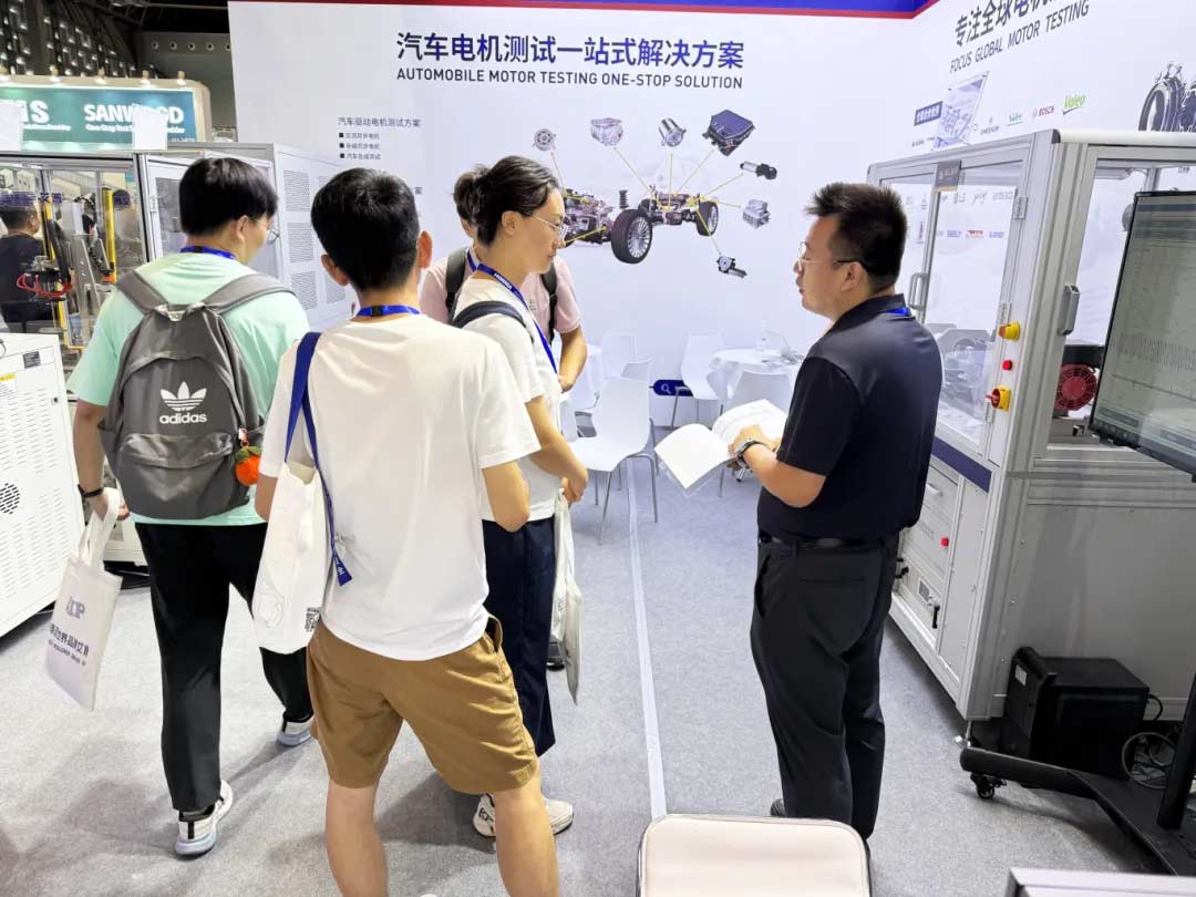 聚焦智能駕駛!艾普智能攜全場景方案亮相汽車行業展會 聚焦智能駕駛!艾普智能攜全場景方案亮相汽車行業展會